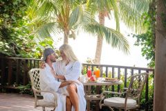 Jenn & Mitch - Love at Chabil Mar