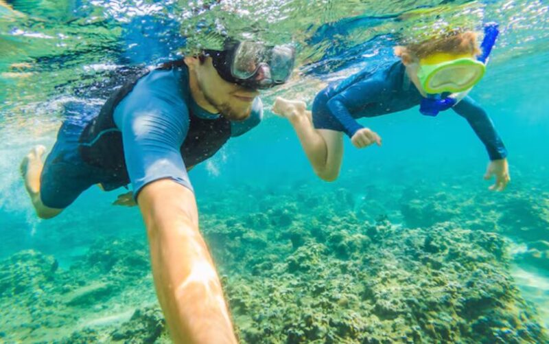  Snorkeling Placencia Belize