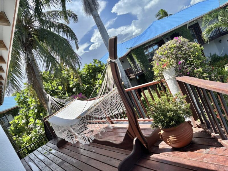 Placencia cultural resort