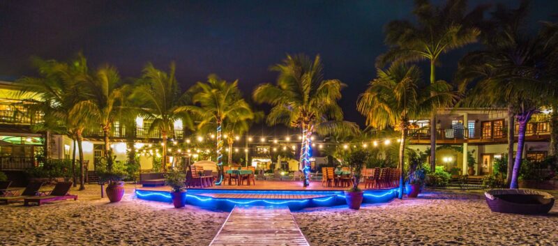 fall getaway Placencia